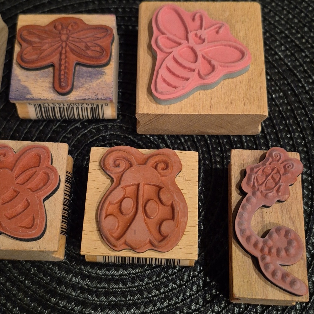 ASSORTED Insect Themed Wood Mount Rubber Stamp Set, Set Of 7 - Picture 6 of 8